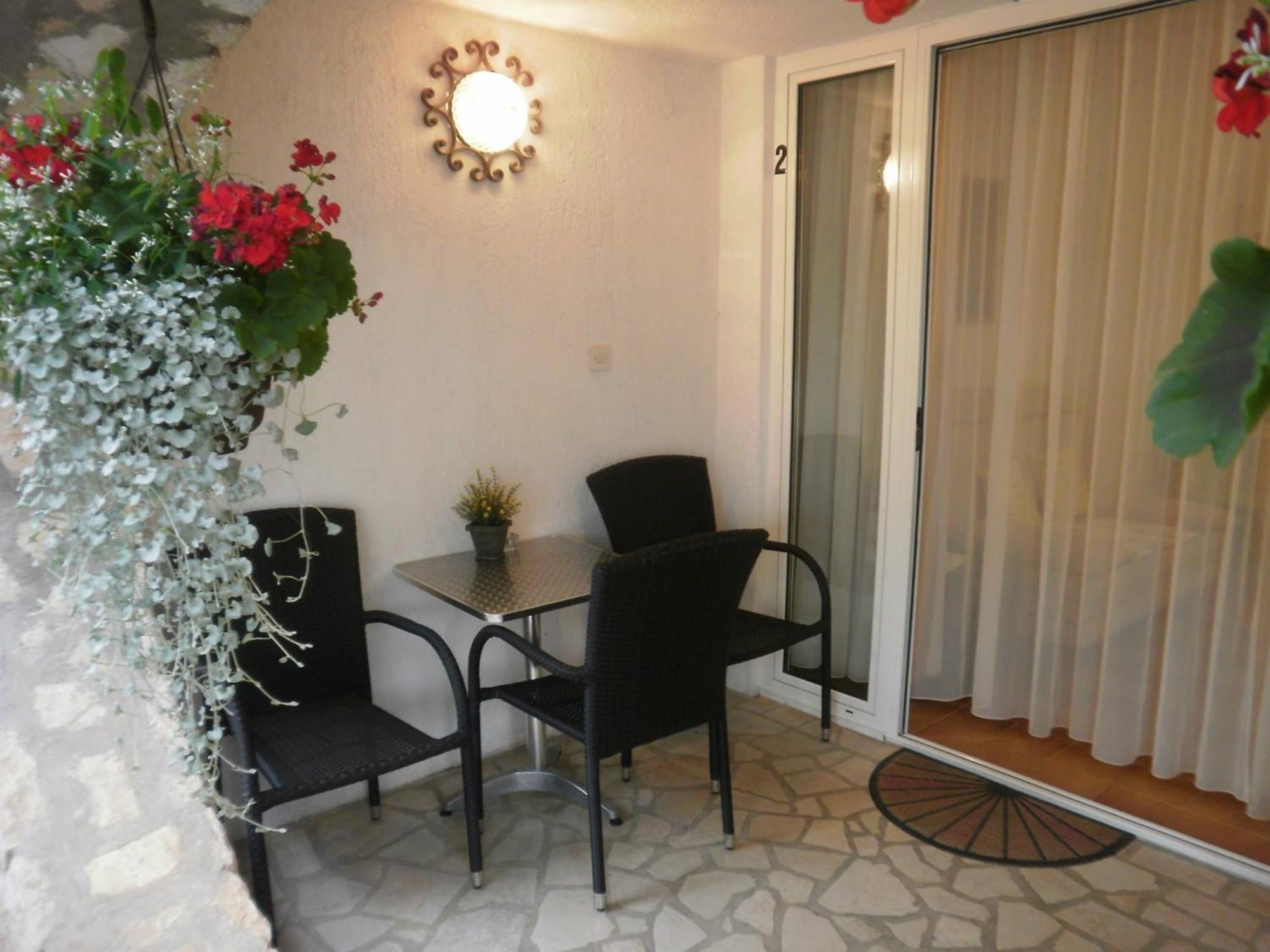 Apartments Ana - ロヴィニ 部屋 写真